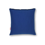 zierkissen aus schurwolle in blau