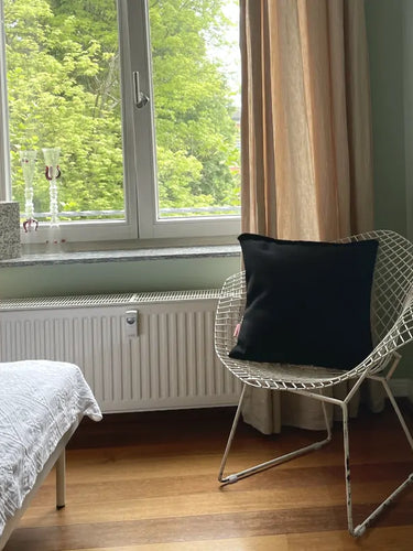 design kissen schwarz in 50x50cm