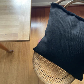 design kissen schwarz in 50x50cm