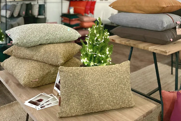 hum boucle kissen auf der Messe